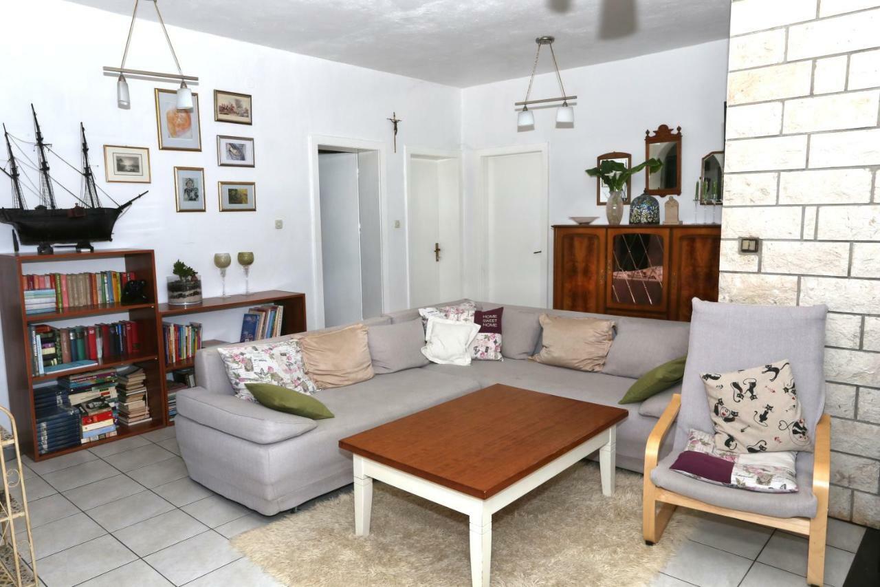Apartments Rose Kastela Ngoại thất bức ảnh