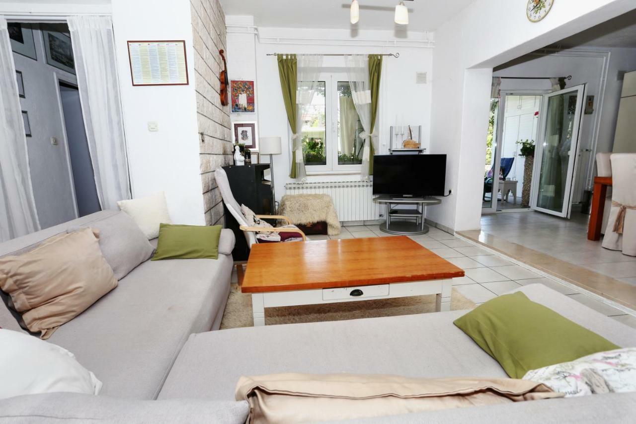 Apartments Rose Kastela Ngoại thất bức ảnh