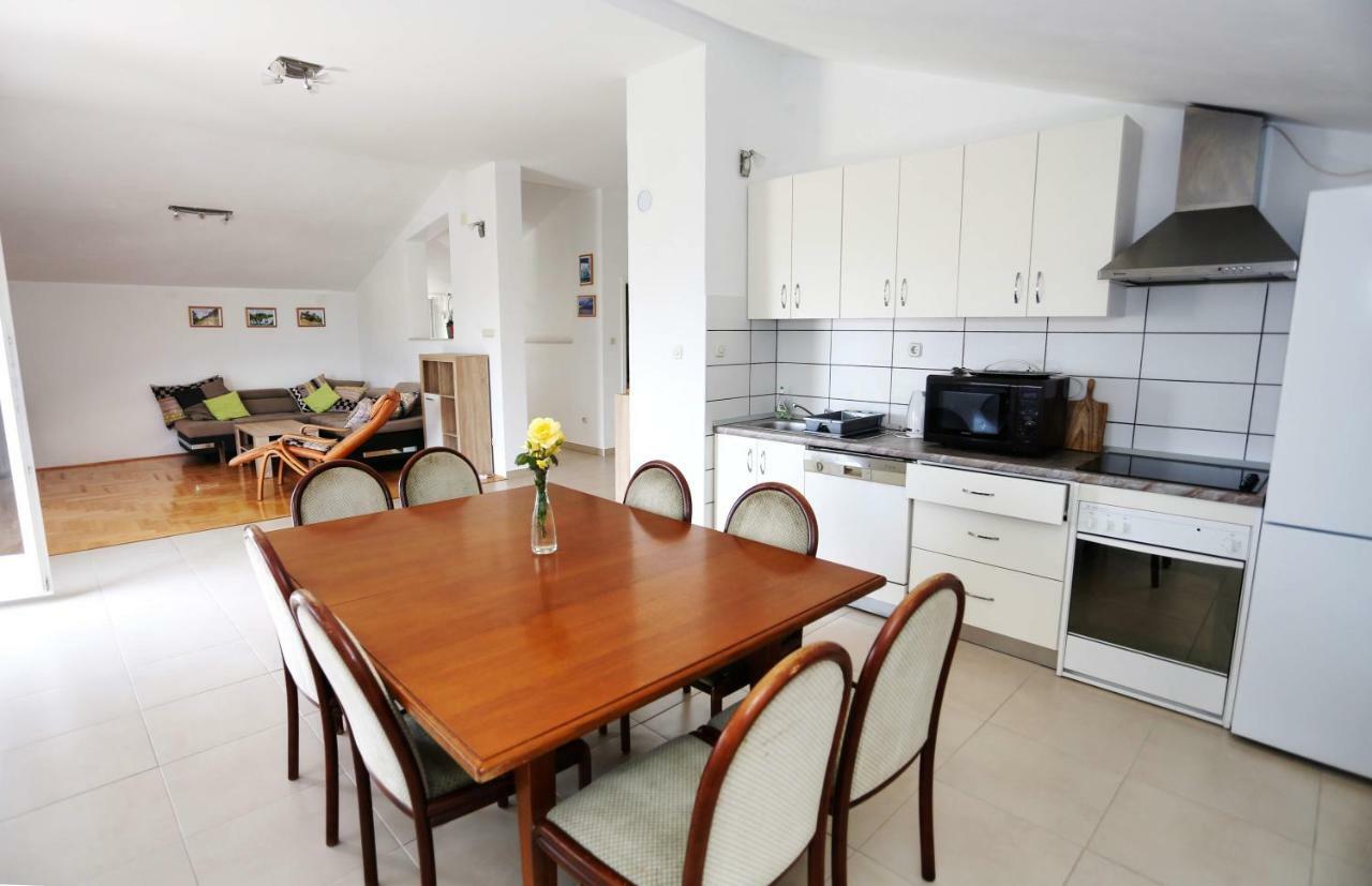 Apartments Rose Kastela Ngoại thất bức ảnh